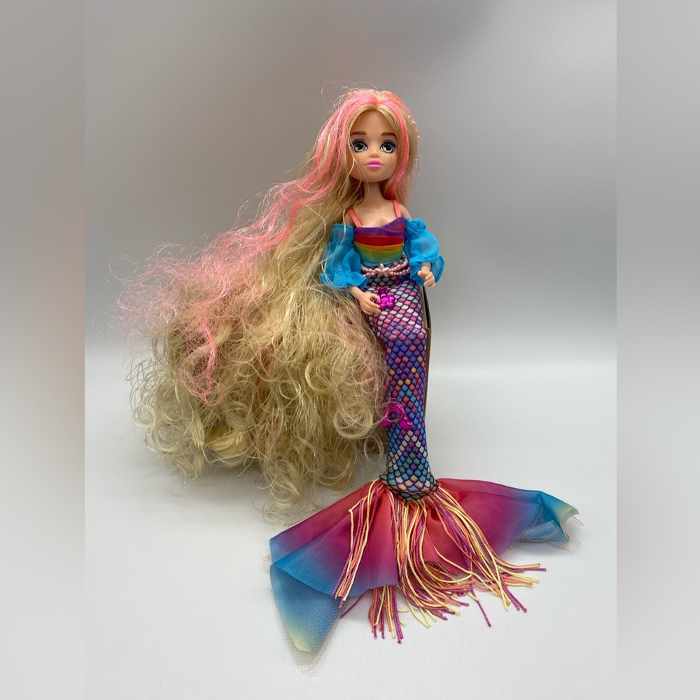 Mermaid High Finley Fashion Doll